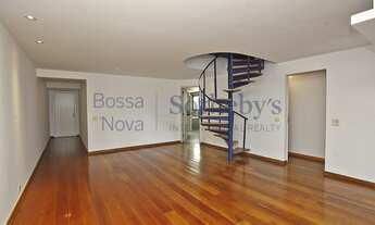 Imagem 4: Cobertura na segunda quadra da praia do Leblon