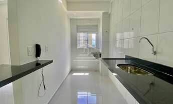 Imagem 4: Apartamento para venda possui 66 m2 com 2 quartos em Altos do Calhau - São Luís - MA