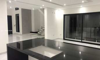 Imagem 3: Casa em Condomínio para Venda em Santana de Parnaíba, Suru, 4 dormitórios, 4 suítes, 6 ban