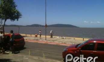 Imagem 4: PORTO ALEGRE - Casa Padrão - Ipanema