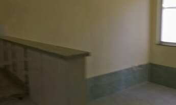 Imagem: Pedra de Guaratiba 1qto casa de vila Centro