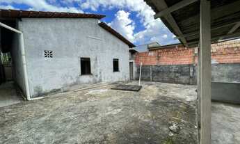 Imagem 5: Casa no DOM PEDRO com 03 QUARTOS - Oportunidade!!! Quintal com Edícula