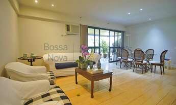 Imagem: Cobertura com vista livre próxima à Praça