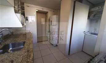 Imagem 7: Apartamento para aluguel possui 85 metros quadrados com 2 quartos em Petrópolis - Porto Al