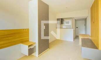 Imagem 2: Apartamento para Aluguel - Centro Histórico, 1 Quarto, 30 m2