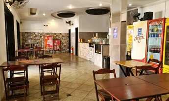 Imagem 4: Bar montado com ótima clientela