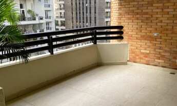 Imagem 6: Apartamento para aluguel possui 285 metros quadrados com 5 quartos em Chácara Itaim - São