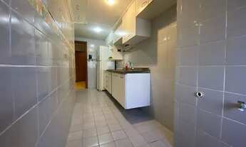 Imagem 7: Apartamento 2 quartos, suite, dependencia revertida, varanda, 2 vagas