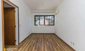 Imagem 2: Apartamento para venda possui 60 metros quadrados com 2 quartos em Agronômica - Florianópo