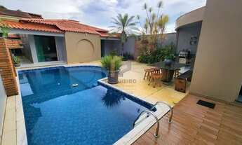 Imagem: Casa com piscina - 02 suítes - 300m²