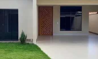 Imagem 3: Casa para venda possui 215 metros quadrados com 3 quartos em Estância Itaguaí - Caldas Nov