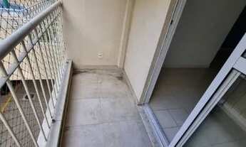 Imagem 3: Belíssimo apartamento com 2 Quartos, varanda, garagem coberta, e lazer completo