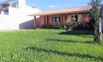 Imagem 2: Casa térrea 2 dormitórios (sendo 1 suíte) próxima ao mar no Centro - Imbé - RS