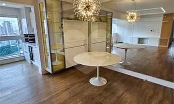 Imagem 6: BROOKLIN . RUA BACAETAVA . Varanda gourmet , repleto de armários