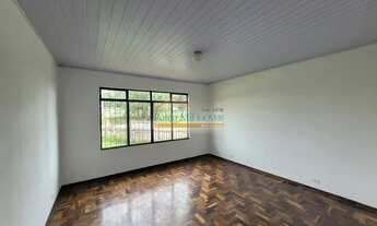 Imagem 5: CASA com 3 dormitórios para alugar com 150m² por R$ 2.000,00 no bairro Santa Felicidade