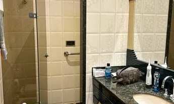 Imagem 6: Apartamento para aluguel possui 210 metros quadrados com 4 quartos