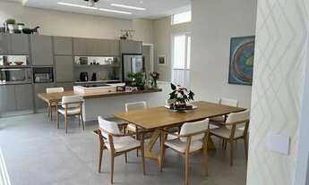 Imagem: Térrea para venda possui 230 metros quadrados