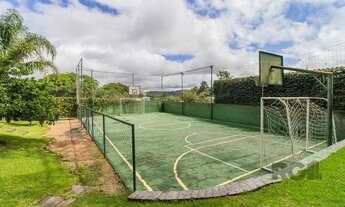 Imagem 2: Casa de condomínio sobrado para venda possui 241 metros quadrados com 4 quartos