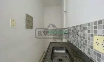 Imagem 2: )(- Oportunidade em Av. Pres. Costa e Silva Apartamento com 1 quarto em São Pedro