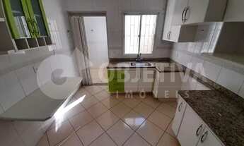 Imagem 2: Apartamento para aluguel, 3 quartos, 1 suíte, 2 vagas, SANTA MONICA - UBERLANDIA/MG