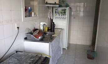 Imagem 6: Quarto mobiliado para rapazes