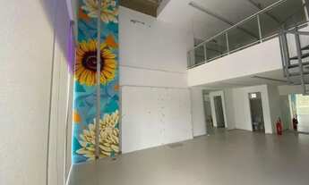 Imagem 3: Loja Reformada com Mezanino, com 86 m² e na região mais valorizada da cidade