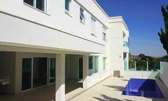 Imagem 4: Casa para aluguel e venda possui 469 metros quadrados com 4 quartos