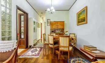 Imagem 1: Casa com 3 dormitórios, 1 suíte, 2 banheiros e 2 vagas na Saúde