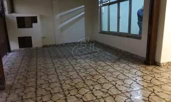 Imagem 3: Casa térrea com 3 vagas em rua tranquila