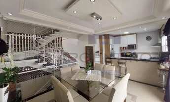 Imagem 7: Lindo sobrado a venda no Residencial Jardim Nathalie - Mogi das Cruzes