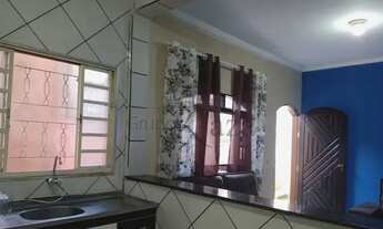 Imagem 5: Jacarei - Casa Padrão - Parque Imperial