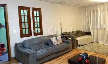 Imagem 7: Sobrado 4 dormitorios, 2 suítes, 2 vagas, 4 banheiros, 160m². Piso laminado, armários embu