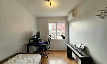 Imagem 7: Imóvel para venda tem 65 metros quadrados com 2 quartos em Menino Deus - Porto Alegre - RS