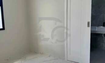 Imagem 3: Casa de 264m² no Condomínio Terras Alphaville 2 com 5 Quartos, sendo 1 Suíte