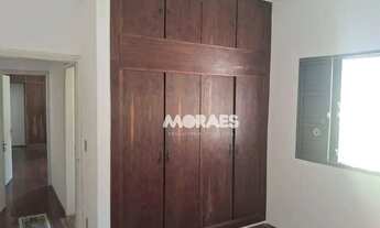 Imagem 5: Casa Sobrado com 3 quartos para alugar, 3 vagas, 300 m² por R$ 2.750/mês - Centro - Bauru