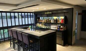 Imagem 5: Apartamento alto padrão totalmente mobiliado e decorado com 4 dormitórios e 325 m² privati