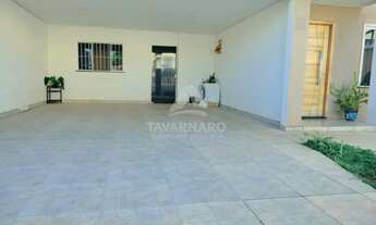 Imagem 2: Casa com Excelente localização e espaço amplo, venha conhecer!!