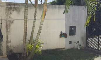 Imagem 2: Casa com suíte e edícula à venda  conforto e praticidade em um só lugar