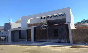 Imagem: CASA TERREA RECEM CONSTRUIDA COM 3 SUITES