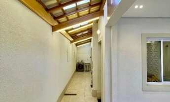 Imagem 2: Sobrado 2 dormitórios no precinho, oportunidade!