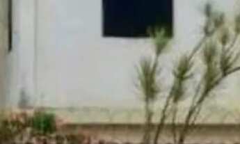 Imagem 2: Casa para Venda em Teixeira de Freitas, Centro, 3 dormitórios, 1 suíte, 3 banheiros, 2 vag