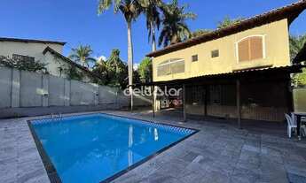 Imagem 2: Casa com 04 quartos, 05 banheiros e lazer com piscina para locação, Braúnas, Belo Horizont