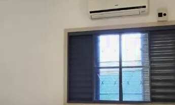 Imagem 5: Chácara de 4000m² com duas casas, piscina e muito verde