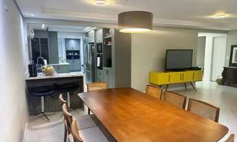 Imagem 6: Imóvel para venda possui 197 metros quadrados com 4 quartos em Batel - Curitiba - PR