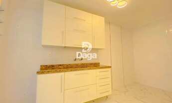 Imagem 4: Oportunidade Única no Centro de Florianópolis - 2 Dormitórios com Suíte