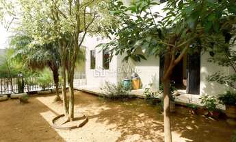 Imagem 2: Sobrado com amplo terreno no bairro Xaxim, próximo a escola Senhora de Fátima e Unidade de