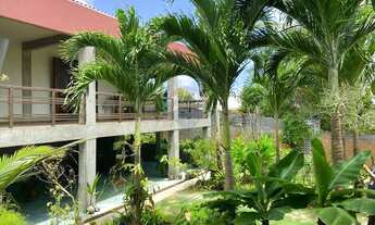 Imagem: Casa moderna na Praia do Amor, vista para