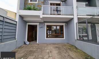 Imagem: Casa 3 Dormitórios / Pátio com Churrasqueira