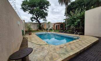 Imagem: CASA COM PISCINA E 3 DORMITORIOS