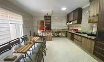 Imagem: Casa de Vila em Rua Rubens Antonio Cursio